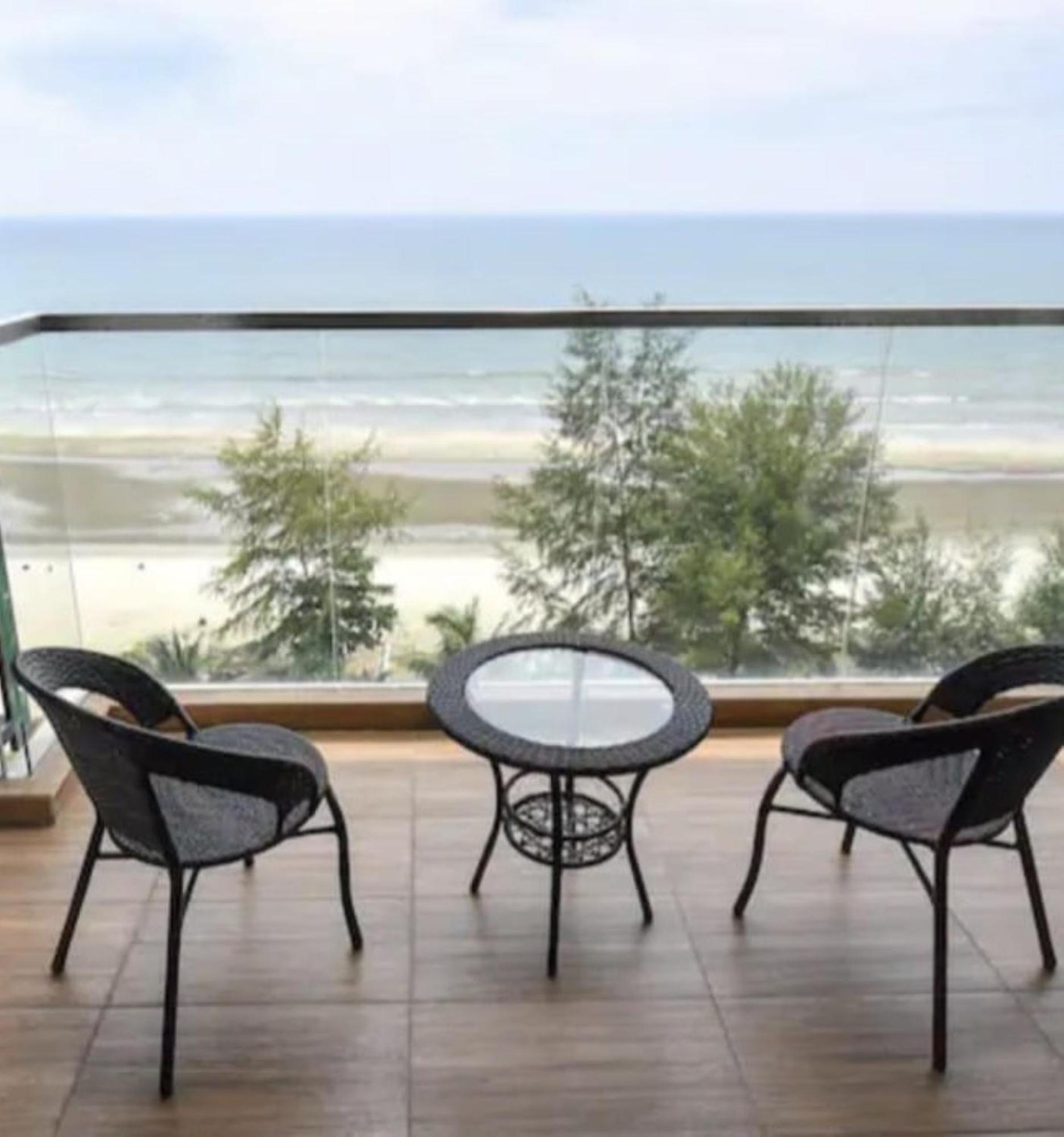 Timurbay Seafront & Apartment